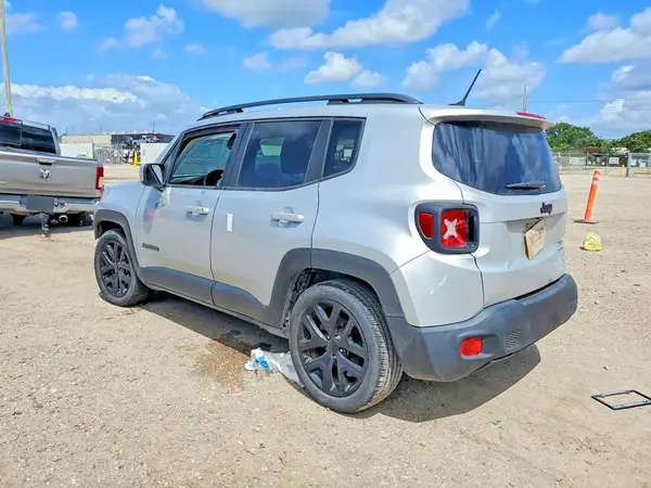 ZACCJABB3HPG50297 2017 JEEP RENEGADE - Image 2