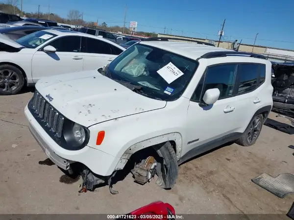 ZACCJABB3JPG70586 2018 JEEP RENEGADE - Image 2