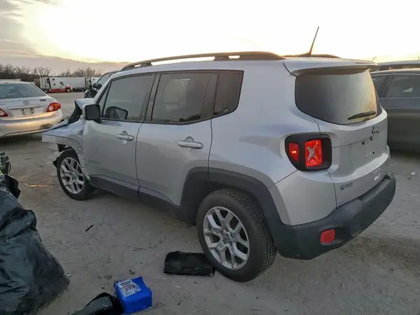 ZACCJABB3JPG83984 2018 JEEP RENEGADE - Image 2