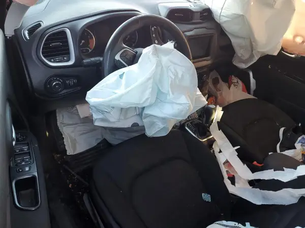 ZACCJABB3JPH29555 2018 JEEP RENEGADE - Image 8