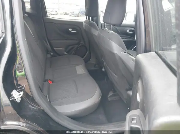 ZACCJABB3JPH39597 2018 JEEP RENEGADE - Image 8