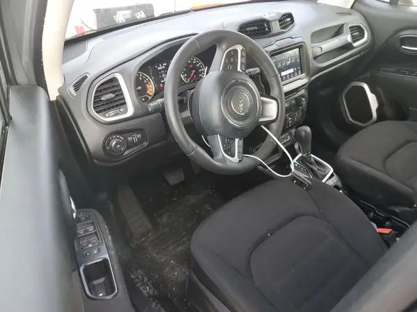 ZACCJABB3JPH81364 2018 JEEP RENEGADE - Image 8