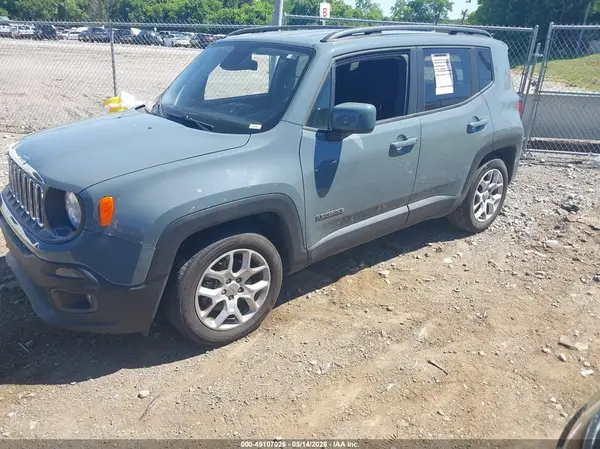 ZACCJABB3JPH83504 2018 JEEP RENEGADE - Image 2