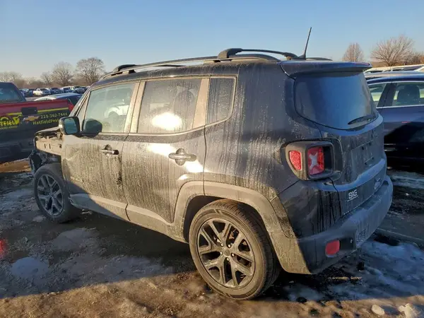 ZACCJABB3JPJ03260 2018 JEEP RENEGADE - Image 2