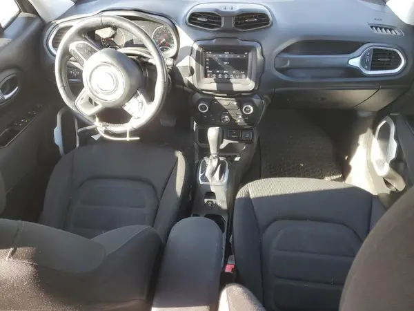 ZACCJABB3JPJ59828 2018 JEEP RENEGADE - Image 8
