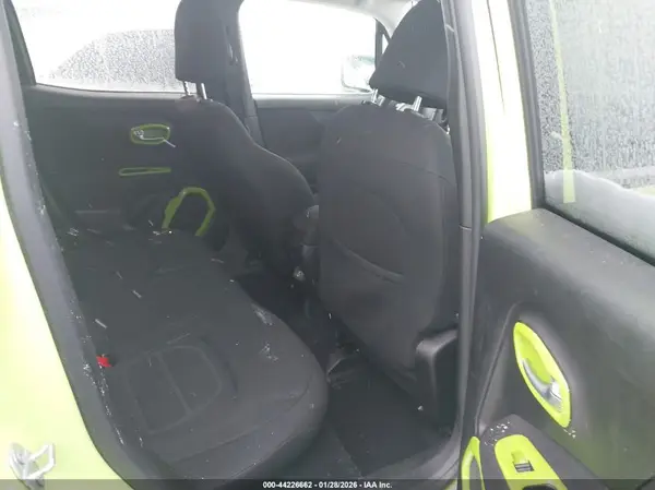 ZACCJABB3JPJ63359 2018 JEEP RENEGADE - Image 8