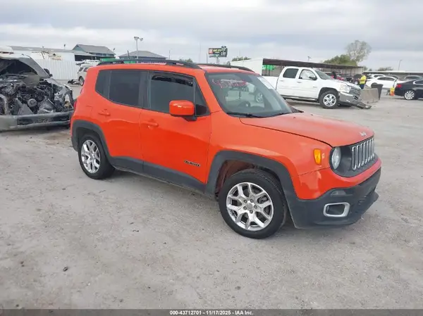ZACCJABB3JPJ65743 2018 JEEP RENEGADE - Image 1