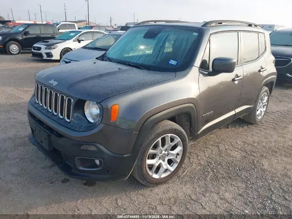 ZACCJABB4HPE40565 2017 JEEP RENEGADE - Image 2
