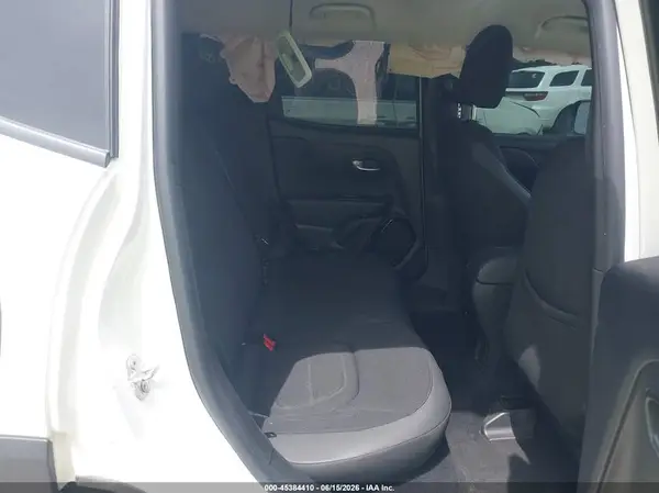 ZACCJABB4HPF11974 2017 JEEP RENEGADE - Image 8