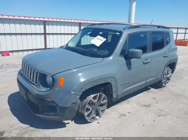 ZACCJABB4HPF30640 2017 JEEP RENEGADE - Image 2