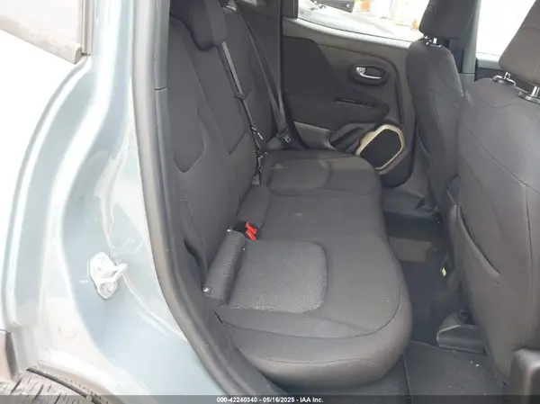 ZACCJABB4HPF52900 2017 JEEP RENEGADE - Image 8