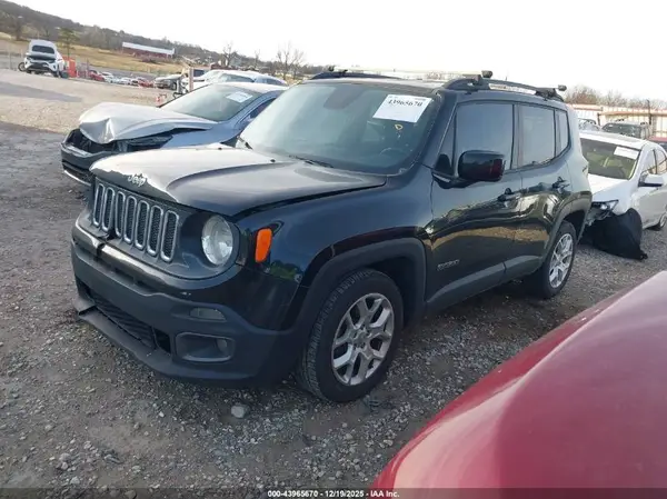 ZACCJABB4HPF78395 2017 JEEP RENEGADE - Image 2