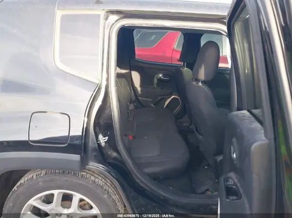 ZACCJABB4HPF78395 2017 JEEP RENEGADE - Image 8