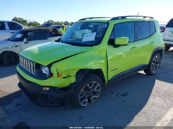 ZACCJABB4HPG15946 2017 JEEP RENEGADE - Image 2