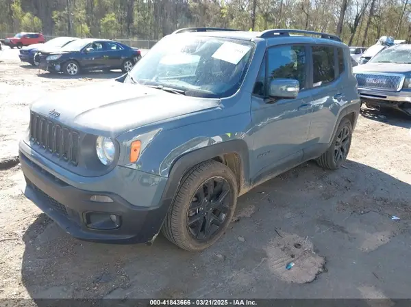 ZACCJABB4HPG16935 2017 JEEP RENEGADE - Image 2