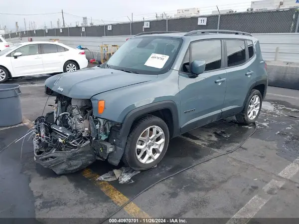 ZACCJABB4HPG26851 2017 JEEP RENEGADE - Image 2