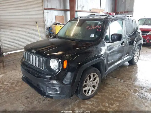 ZACCJABB4HPG50423 2017 JEEP RENEGADE - Image 2