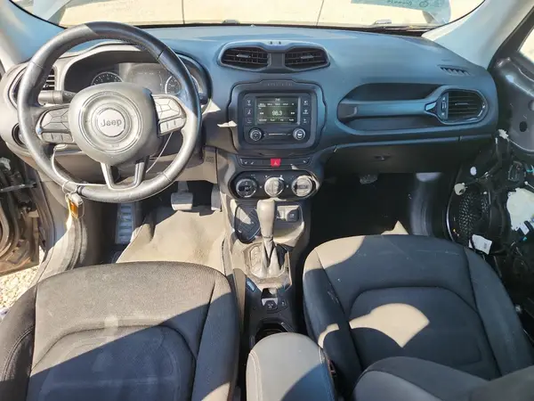 ZACCJABB4HPG53404 2017 JEEP RENEGADE - Image 8