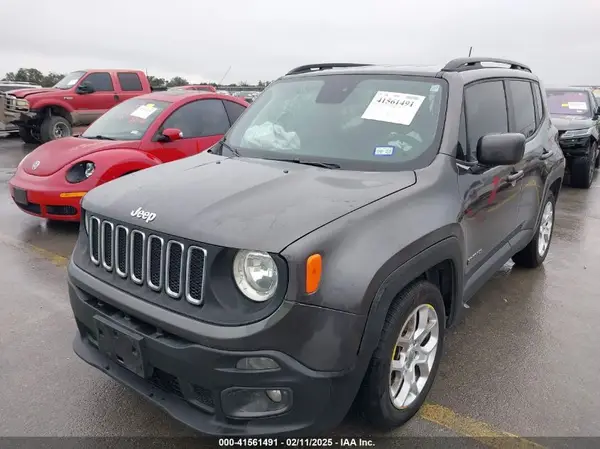 ZACCJABB4JPH14059 2018 JEEP RENEGADE - Image 2