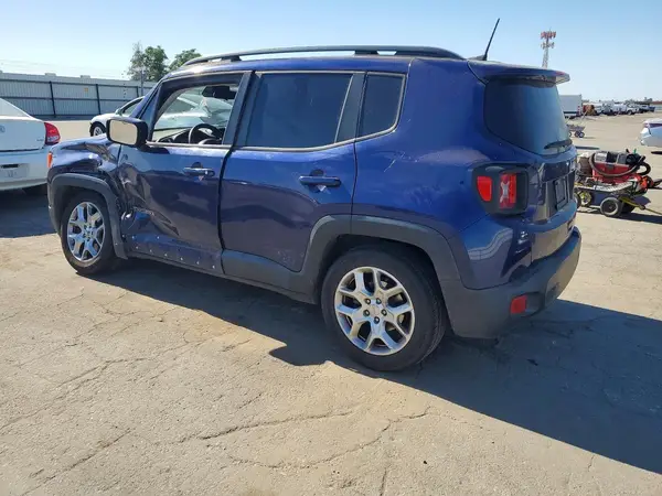 ZACCJABB4JPH35039 2018 JEEP RENEGADE - Image 2
