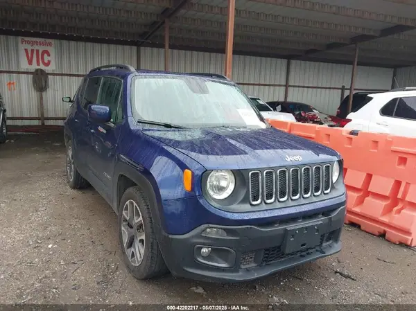 ZACCJABB4JPH62323 2018 JEEP RENEGADE - Image 1