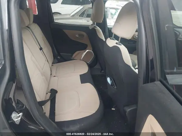 ZACCJABB4JPH62550 2018 JEEP RENEGADE - Image 8
