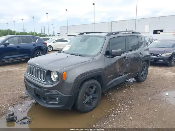 ZACCJABB4JPH82491 2018 JEEP RENEGADE - Image 2