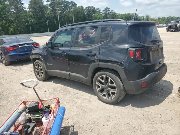 ZACCJABB4JPH82846 2018 JEEP RENEGADE - Image 2