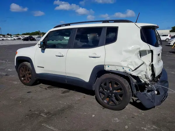 ZACCJABB4JPH91112 2018 JEEP RENEGADE - Image 2