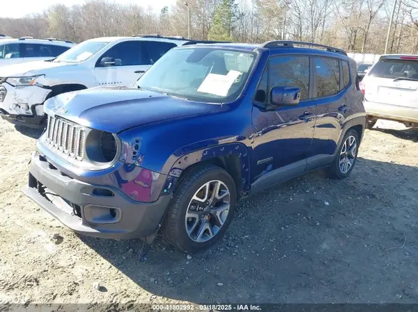 ZACCJABB4JPJ03414 2018 JEEP RENEGADE - Image 2