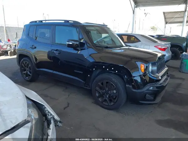 ZACCJABB4JPJ10640 2018 JEEP RENEGADE - Image 1