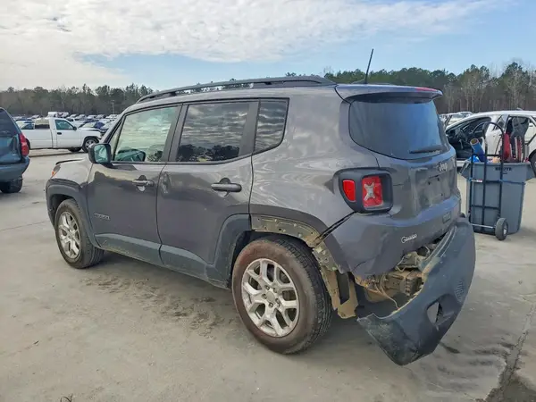 ZACCJABB4JPJ24506 2018 JEEP RENEGADE - Image 2