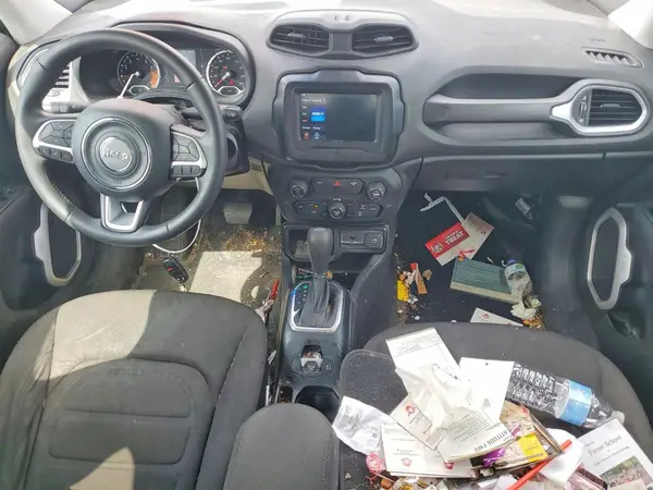 ZACCJABB4JPJ39278 2018 JEEP RENEGADE - Image 8