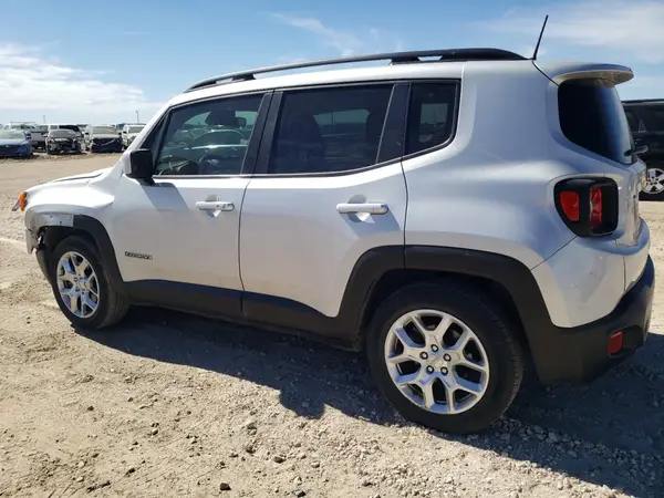 ZACCJABB4JPJ43119 2018 JEEP RENEGADE - Image 2