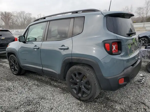 ZACCJABB4JPJ69381 2018 JEEP RENEGADE - Image 2