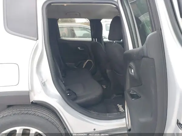 ZACCJABB5HPF77577 2017 JEEP RENEGADE - Image 8
