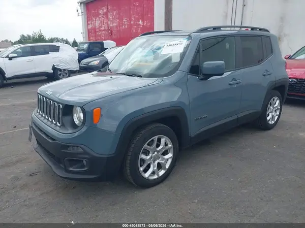 ZACCJABB5HPG23313 2017 JEEP RENEGADE - Image 2