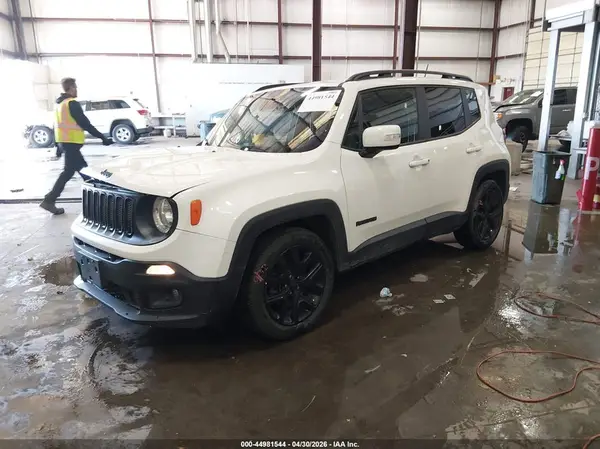 ZACCJABB5HPG27801 2017 JEEP RENEGADE - Image 2