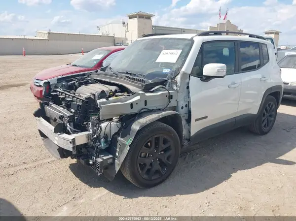ZACCJABB5HPG45926 2017 JEEP RENEGADE - Image 2