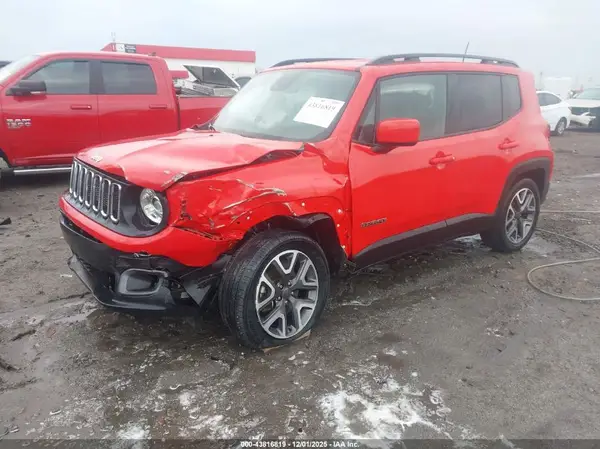 ZACCJABB5JPG90810 2018 JEEP RENEGADE - Image 2