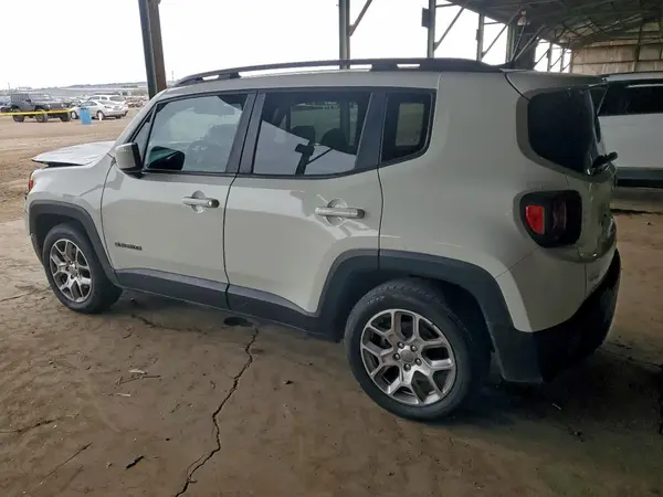 ZACCJABB5JPG93349 2018 JEEP RENEGADE - Image 2