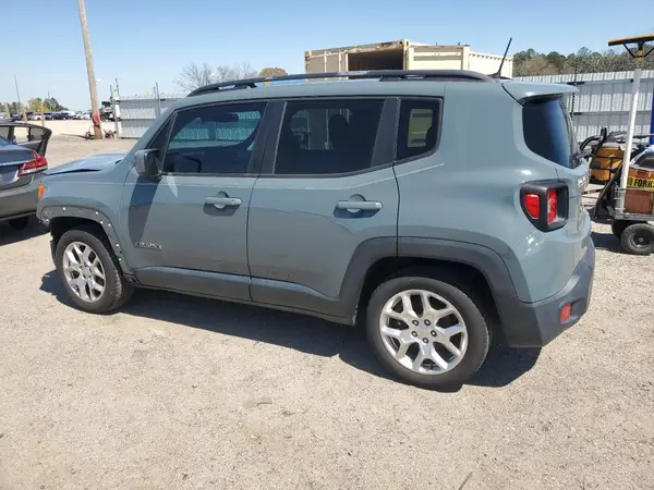 ZACCJABB5JPH24924 2018 JEEP RENEGADE - Image 2