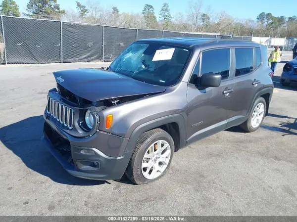 ZACCJABB5JPH34434 2018 JEEP RENEGADE - Image 2