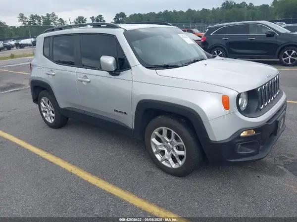 ZACCJABB5JPH38323 2018 JEEP RENEGADE - Image 1
