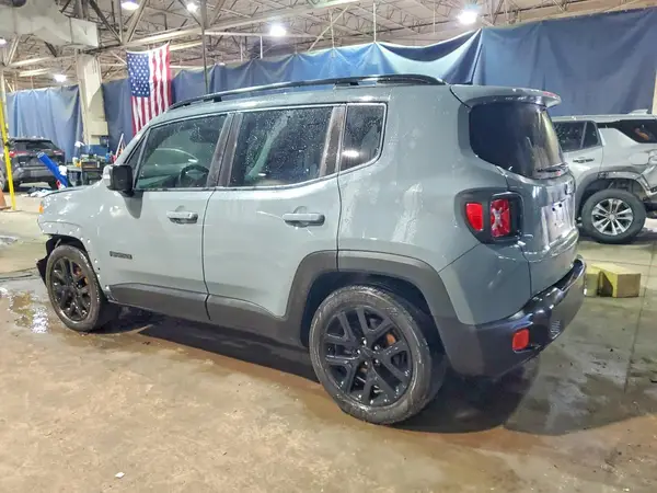 ZACCJABB5JPH76716 2018 JEEP RENEGADE - Image 2