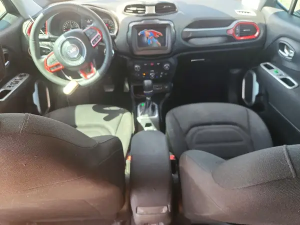 ZACCJABB5JPJ34073 2018 JEEP RENEGADE - Image 8