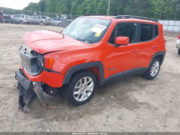 ZACCJABB5JPJ62214 2018 JEEP RENEGADE - Image 2