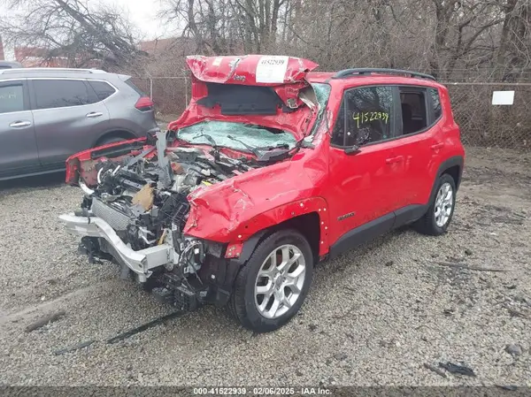 ZACCJABB5JPJ65369 2018 JEEP RENEGADE - Image 2