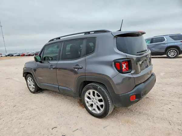 ZACCJABB5JPJ68241 2018 JEEP RENEGADE - Image 2