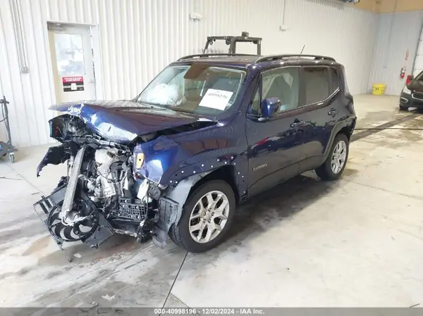 ZACCJABB6HPE79271 2017 JEEP RENEGADE - Image 2